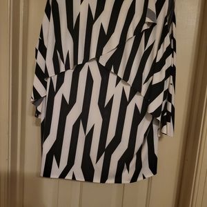 Lady's top sleeveless